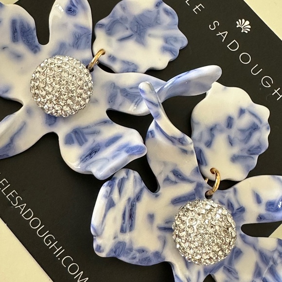 LELE sadoughi large flower crystal drop earrings - Picture 8 of 8